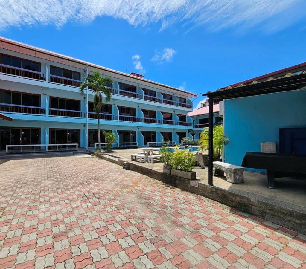 Cozy Residence Nanai Patong Екстер'єр фото