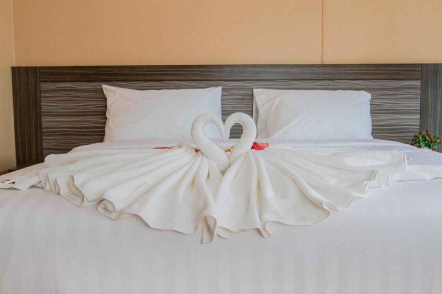 Cozy Residence Nanai Patong Екстер'єр фото